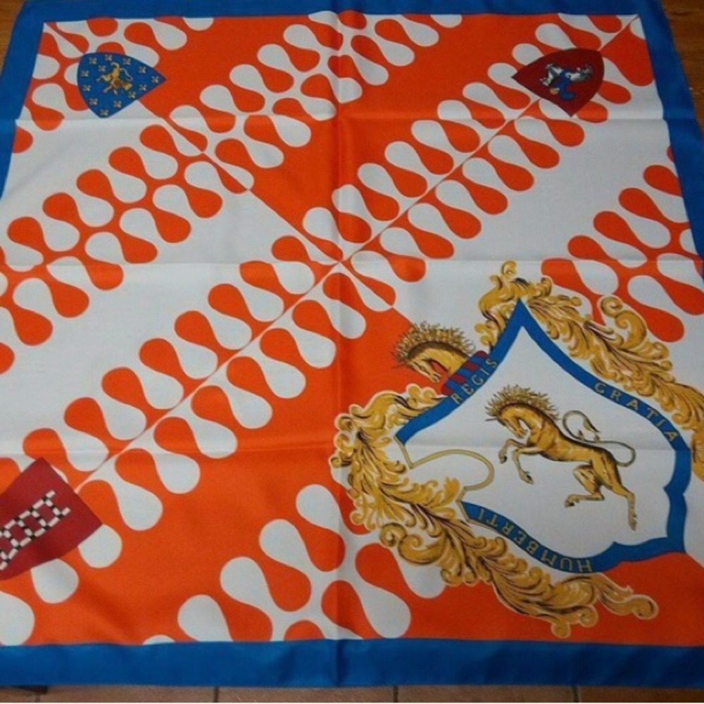 PALIO DI SIENA - Contrada LEOCORNO 30” by 30” Square Scarf Made in Italy